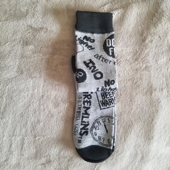 Gremlin Socks (Warner Brothers) - Picture 3 of 4